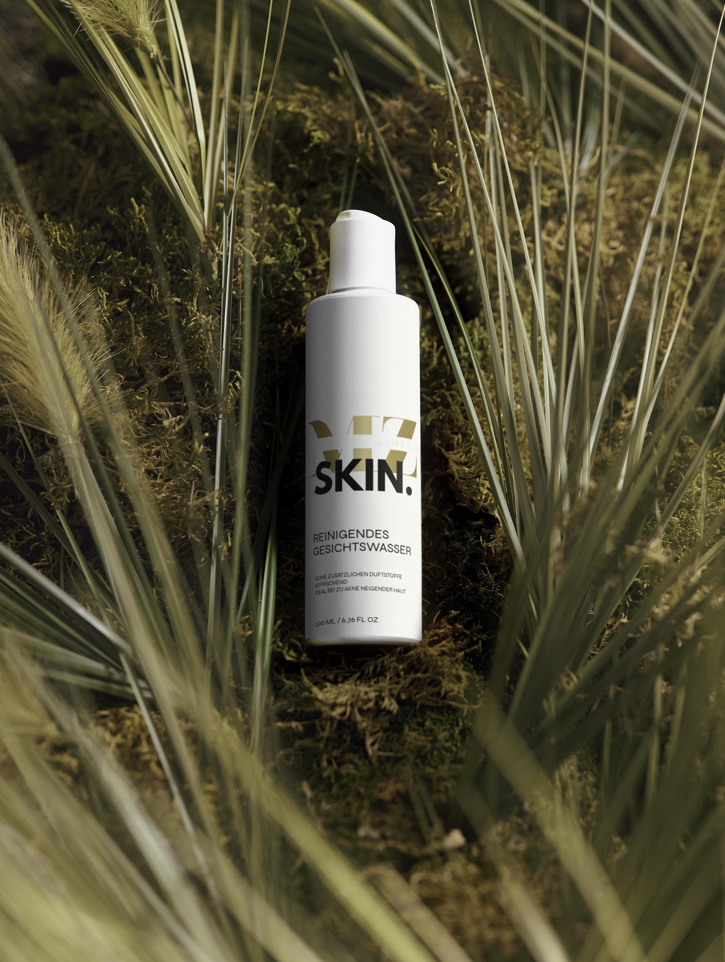 Reinigendes Gesichtswasser